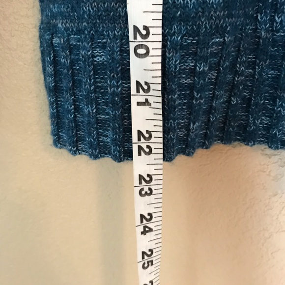 EUC Exofficio blue sweater with button neckline wool blend. - Picture 10 of 10